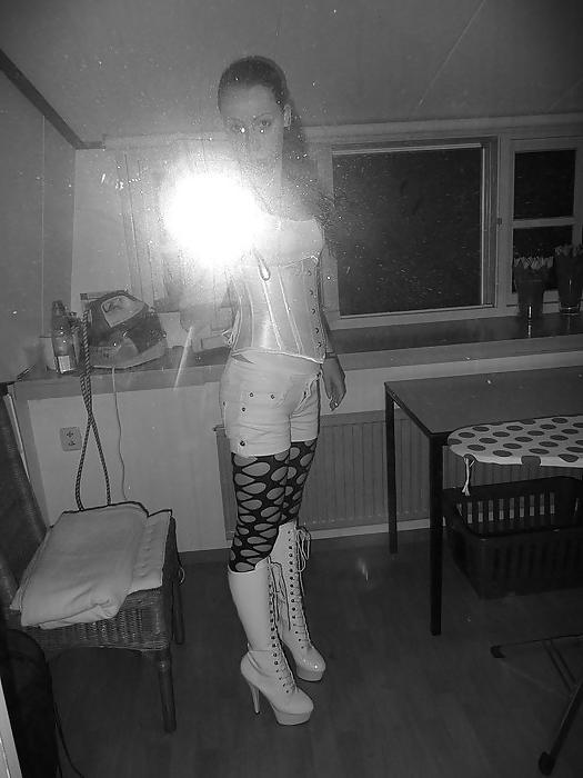 25P Dutch Barbies and Bimbo's
