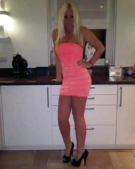 25P Dutch Barbies and Bimbo's