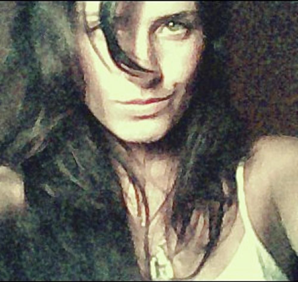 23P Brazilian girls cum face