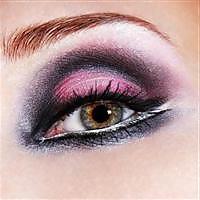 15P Bimbo Training - Makeup