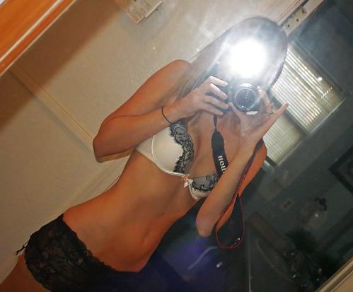 25P Mirror-girls