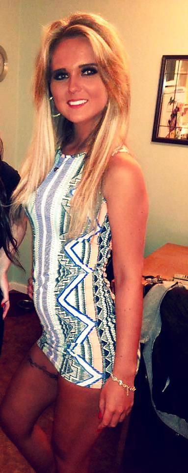25P Dumb Bimbo Facebook Slut