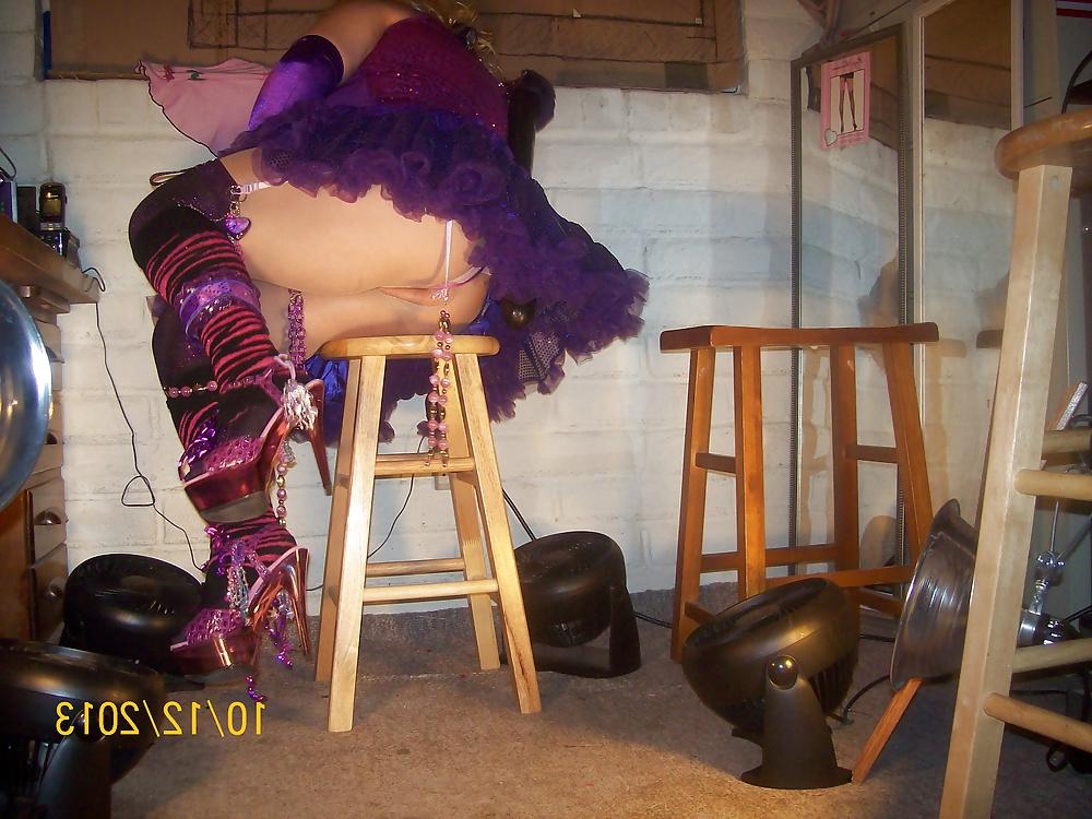 25P Mistress's legs in silky stockings for Tgirl Veronica.