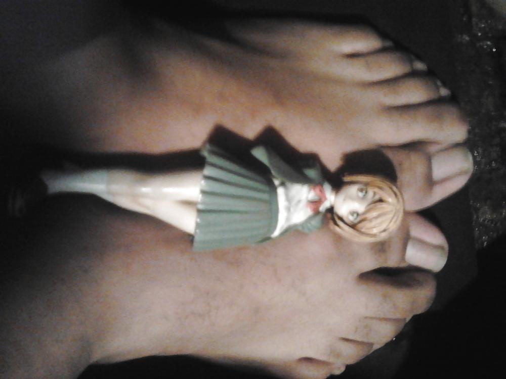 13P Feet and bukkake anime figure henrietta