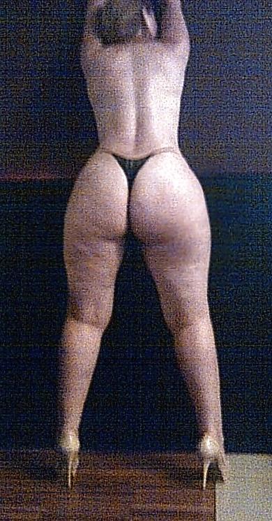 25P My Curvy Brazilian Wife is a hot fucking sex doll... 