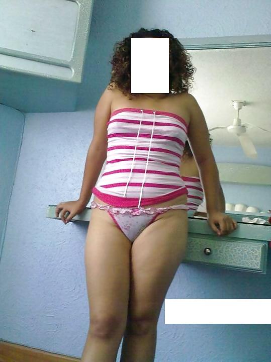12P Latina mature showing off her ass and panty