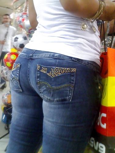 25P Tight Jeans