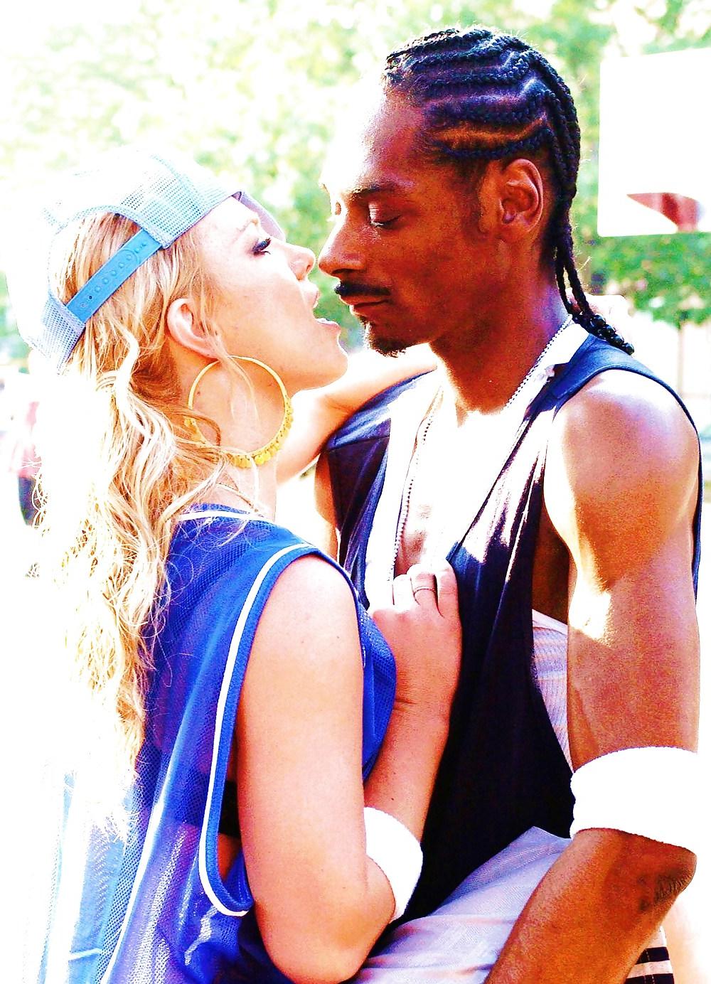 24P Britney Spears Outrageous Video Outtakes 