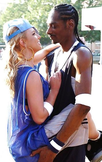 24P Britney Spears Outrageous Video Outtakes 