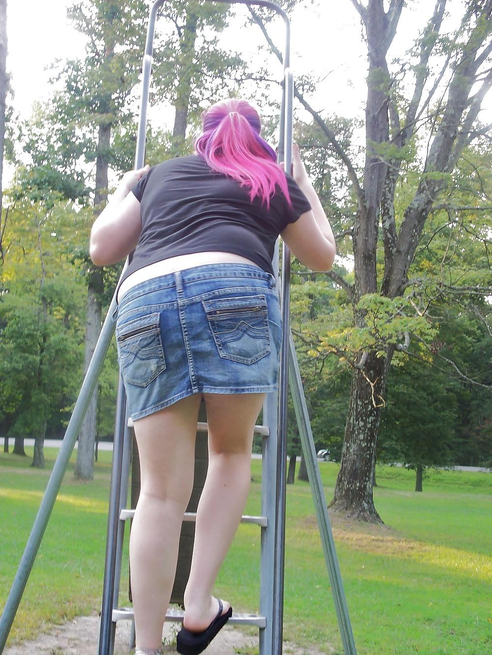 25P Fun Day At Park With Freaky Pink Haired Ex-Wife