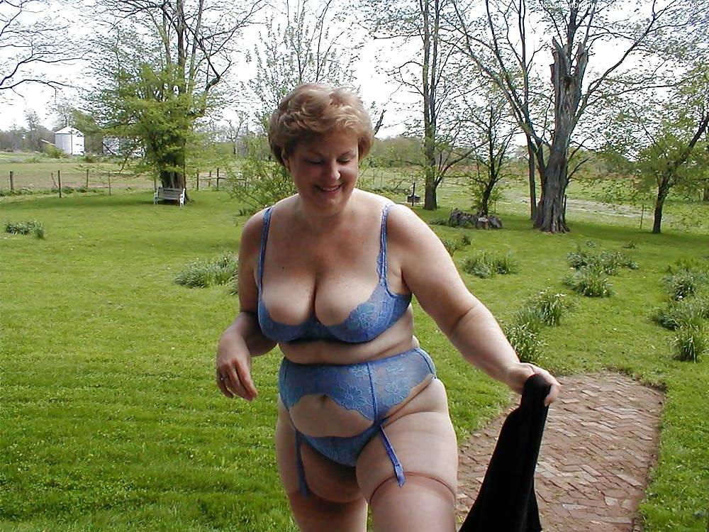 25P Curvy matures