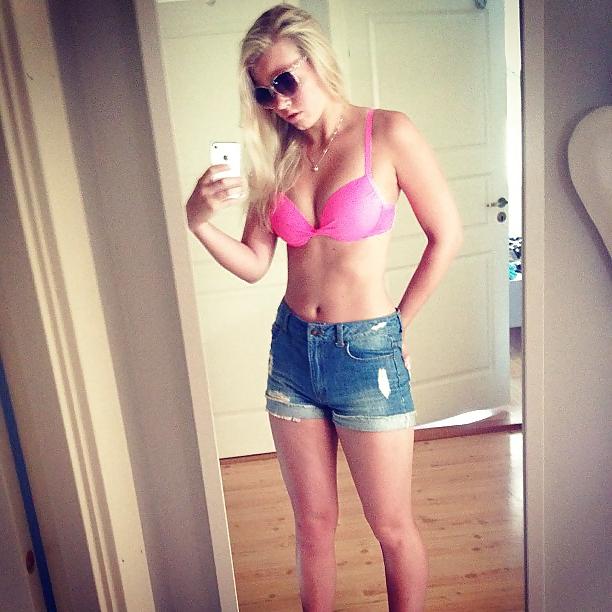 25P Fresh Hot Teens 1 Whats your fantasy with us?!