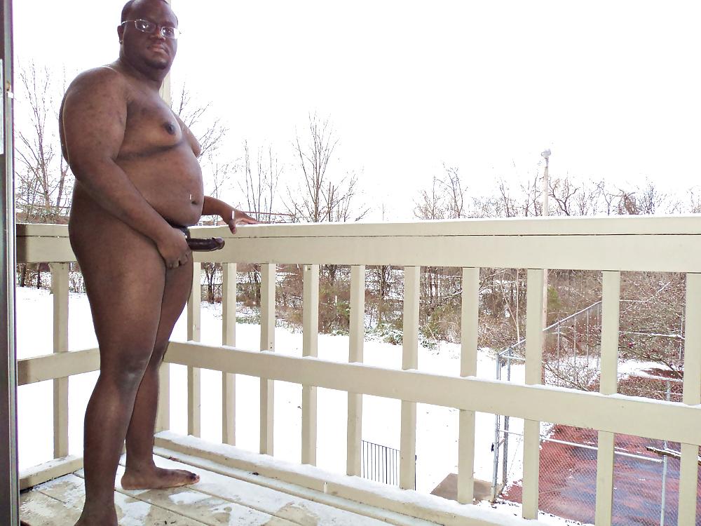 6P Outdoor winter nudity
