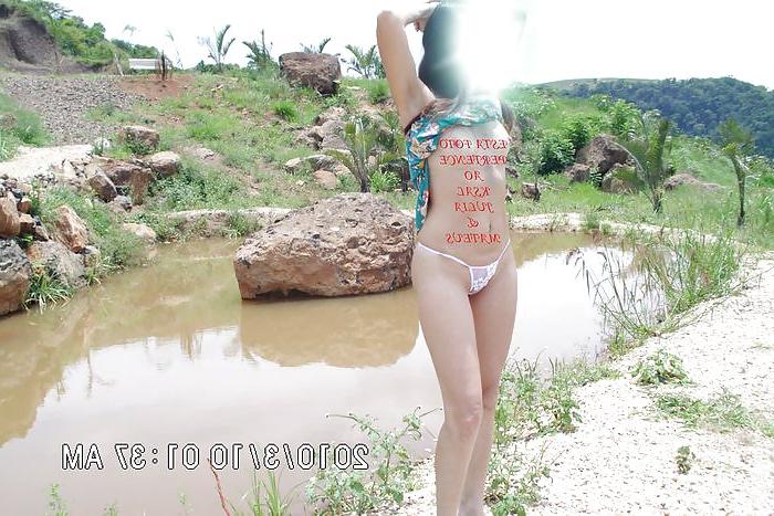 25P Another sexy brazilian amateur public flasher