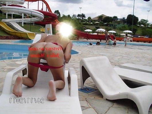 25P Another sexy brazilian amateur public flasher