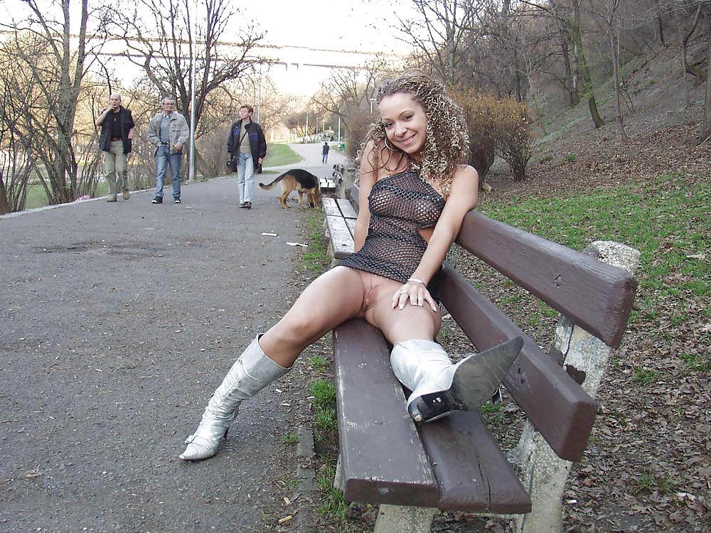 25P Public Nudity 2