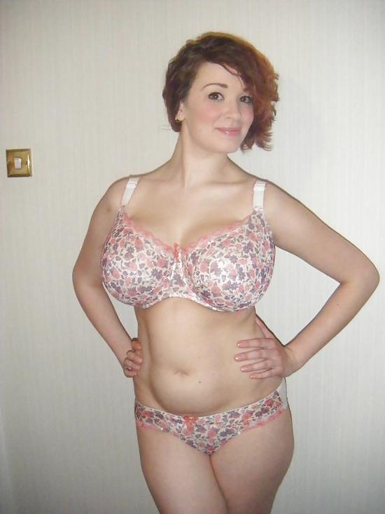 19P THICK CURVY SEXY PERFECT WOMEN
