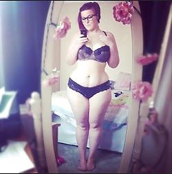 19P THICK CURVY SEXY PERFECT WOMEN