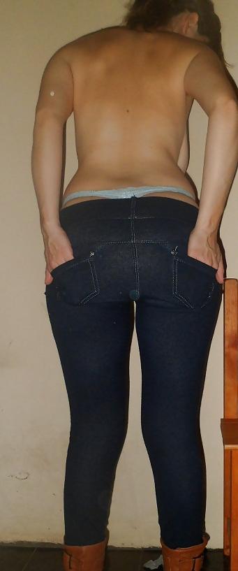 11P Sexy ass tee in jeans and thong