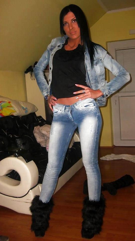 25P Königinnen in Jeans LLXXXVIII