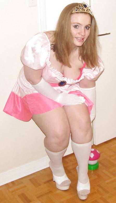 18P CURVY TEEN BIG LEGS & ASS - 7