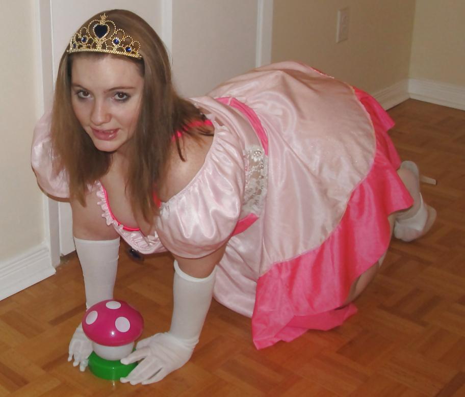 18P CURVY TEEN BIG LEGS & ASS - 7