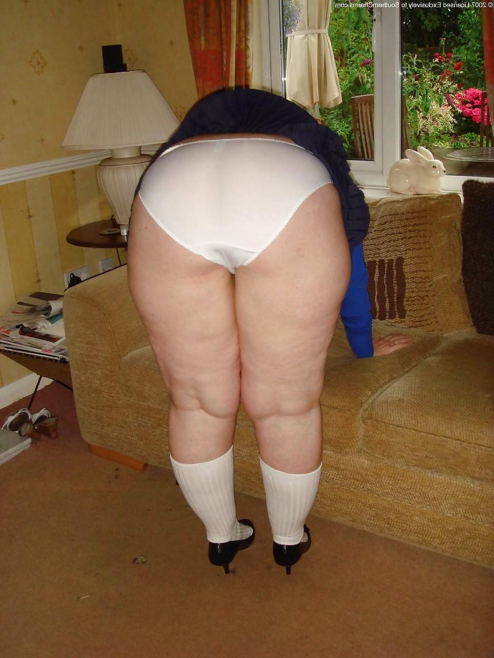 25P Hot curvy mature