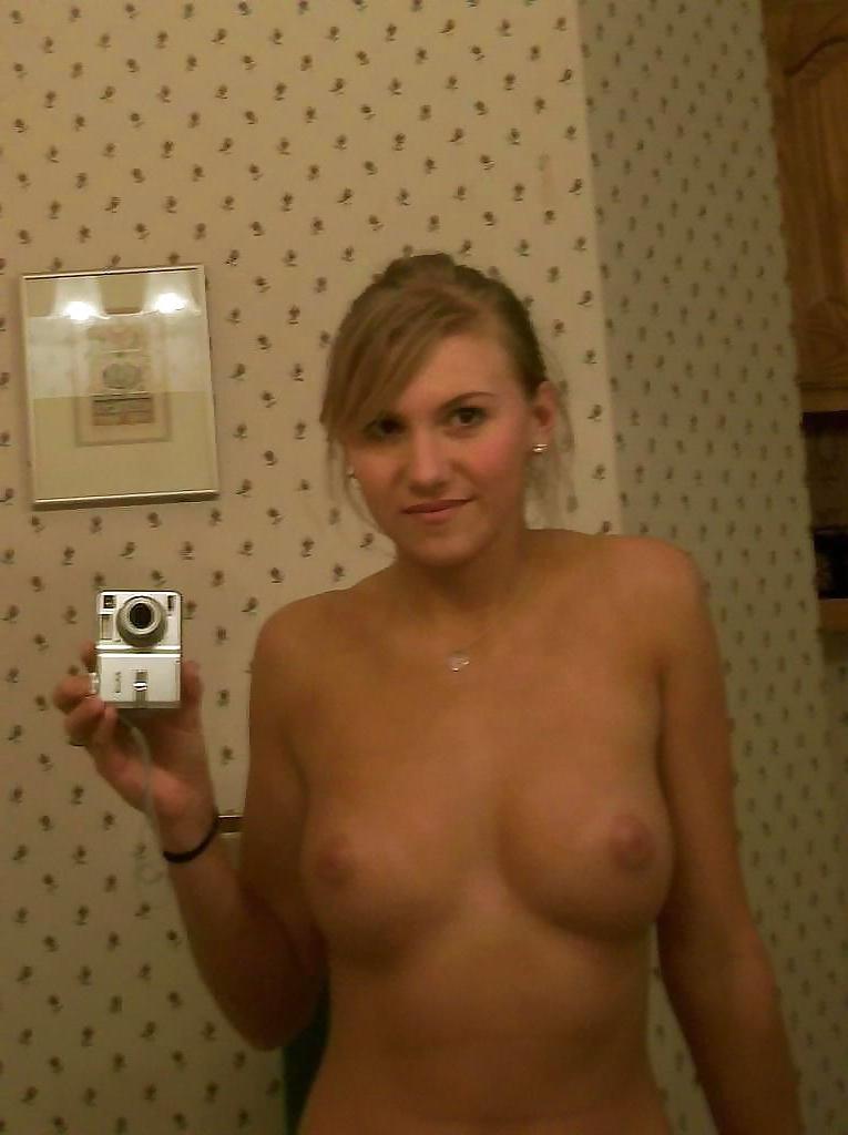 10P Another Hottie in the Mirror