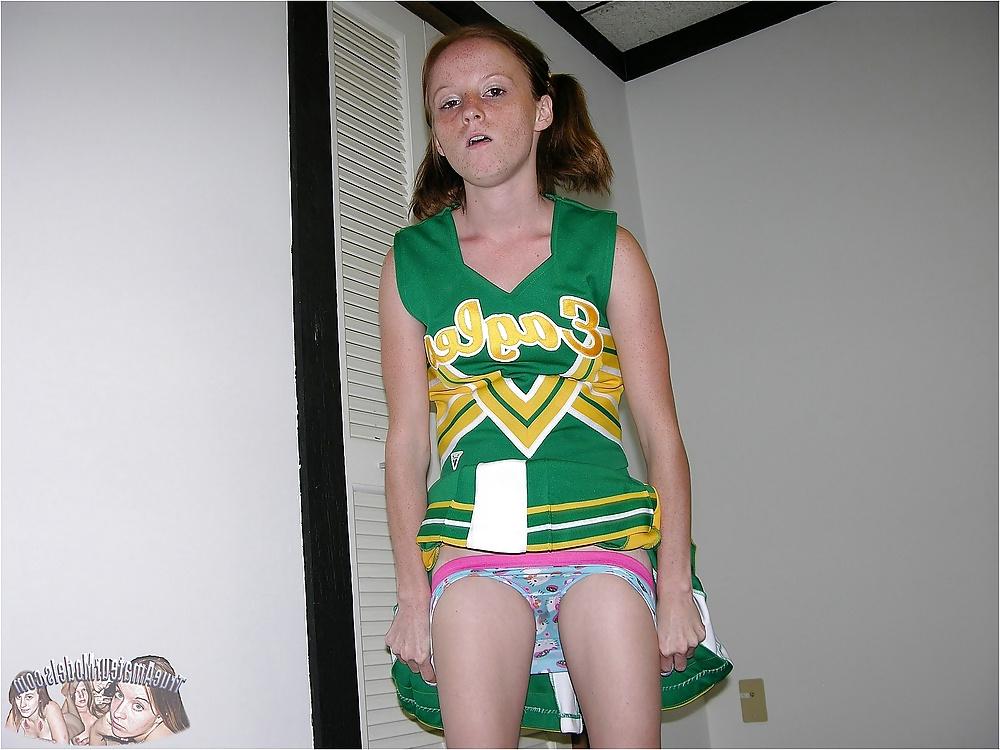 20P 18 Year Old Teen Cheerleader