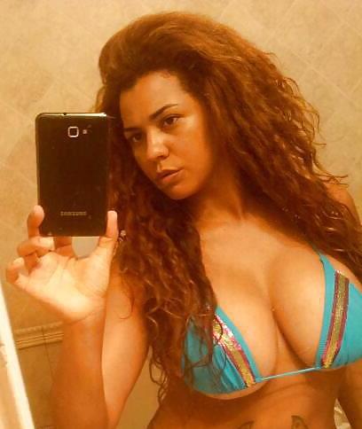 25P Brazilian Bikini Dreams