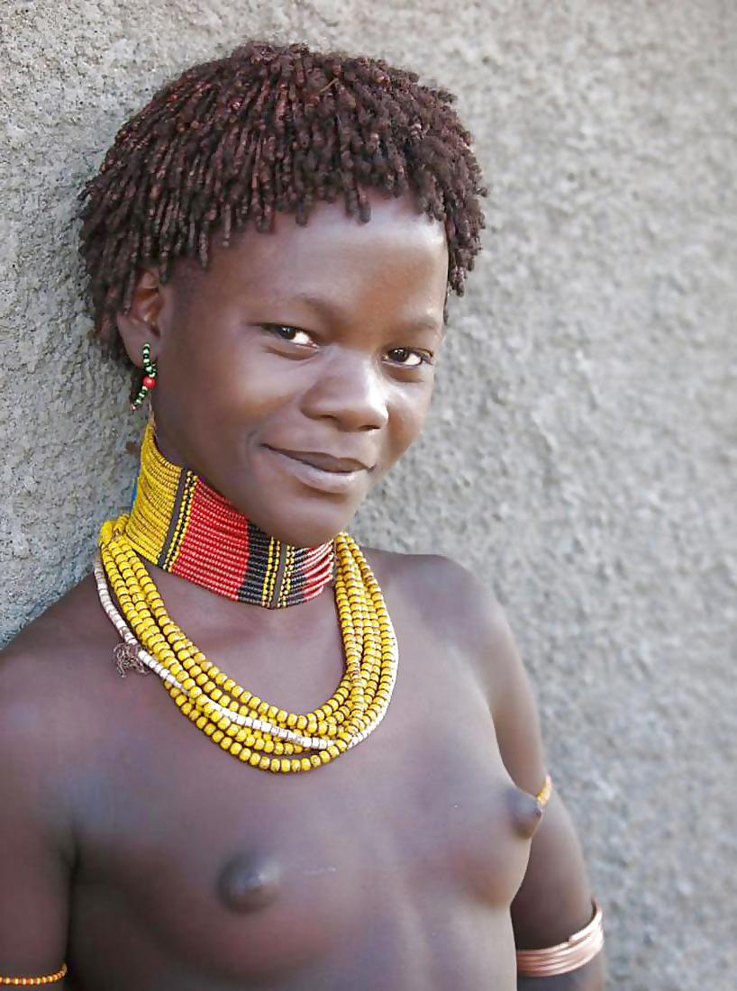 25P Amateurs in Action: Fantasy - Colorful Girls