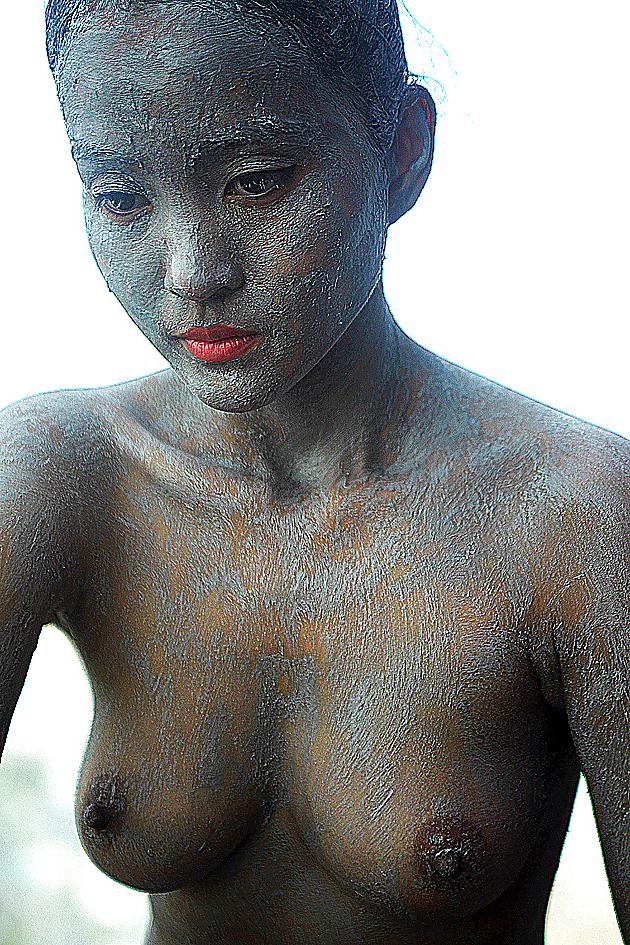 25P Amateurs in Action: Fantasy - Colorful Girls