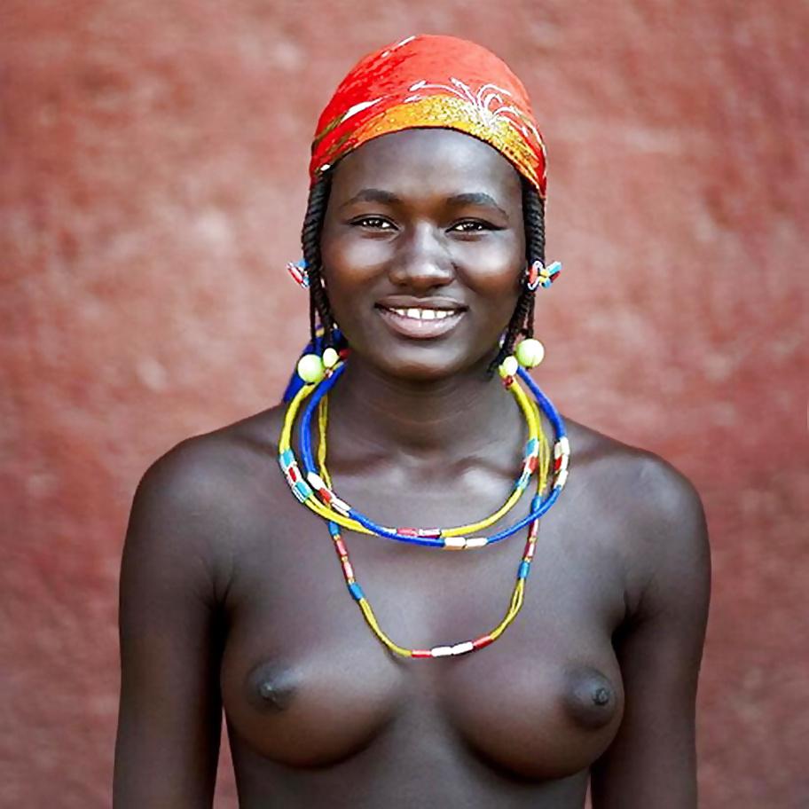 25P Amateurs in Action: Fantasy - Colorful Girls