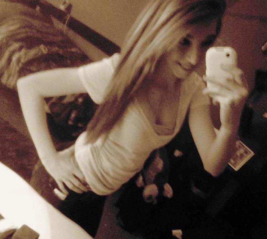 19P Hot Teens 14 Whats your fantasy?? -edge 