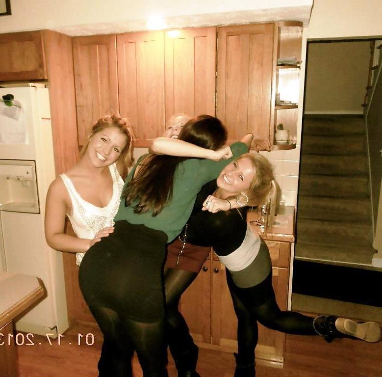 21P Hot Teens 16 Whats your fantasy?? -edge
