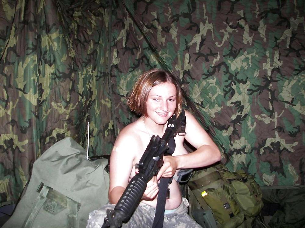 25P Busty Army Girls
