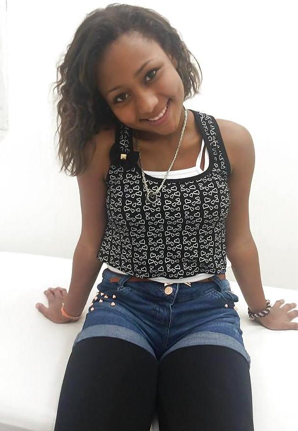 10P Carol - Stunning Brazilian Cutie 