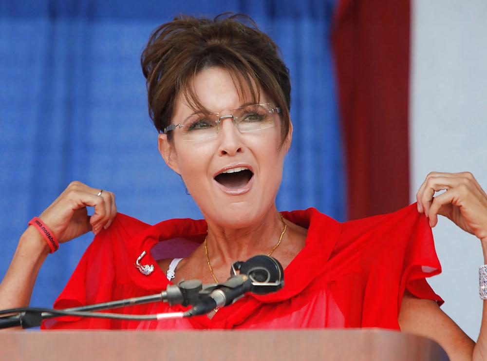 25P I can't stop jerking off to conservative Sarah Palin