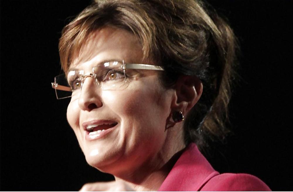 25P I can't stop jerking off to conservative Sarah Palin