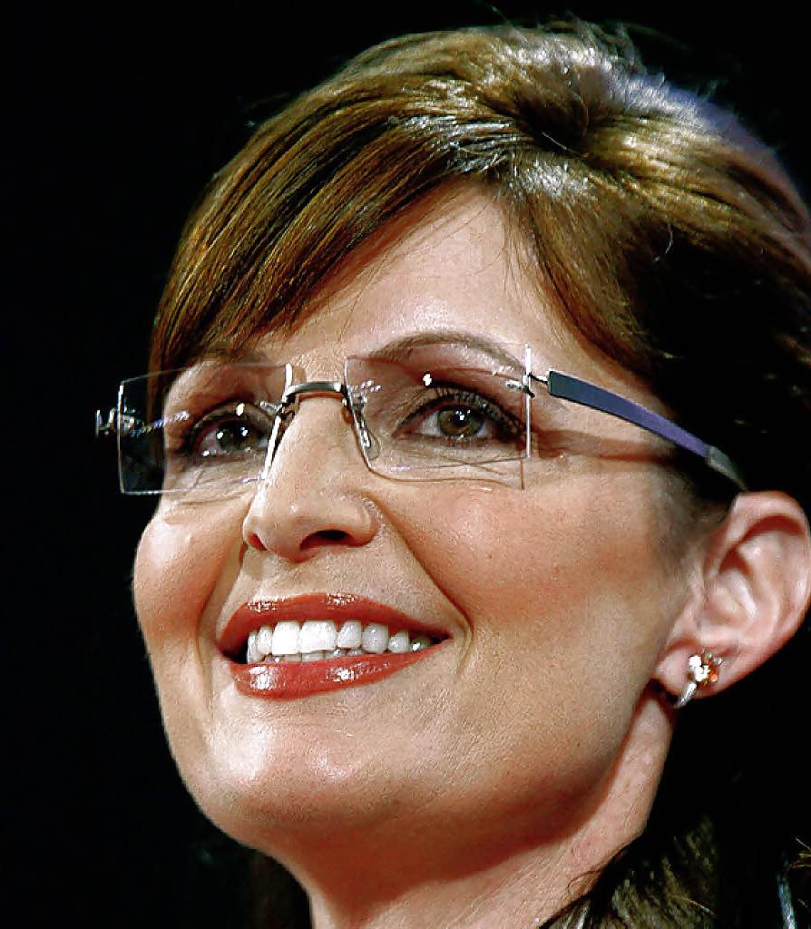 25P I can't stop jerking off to conservative Sarah Palin