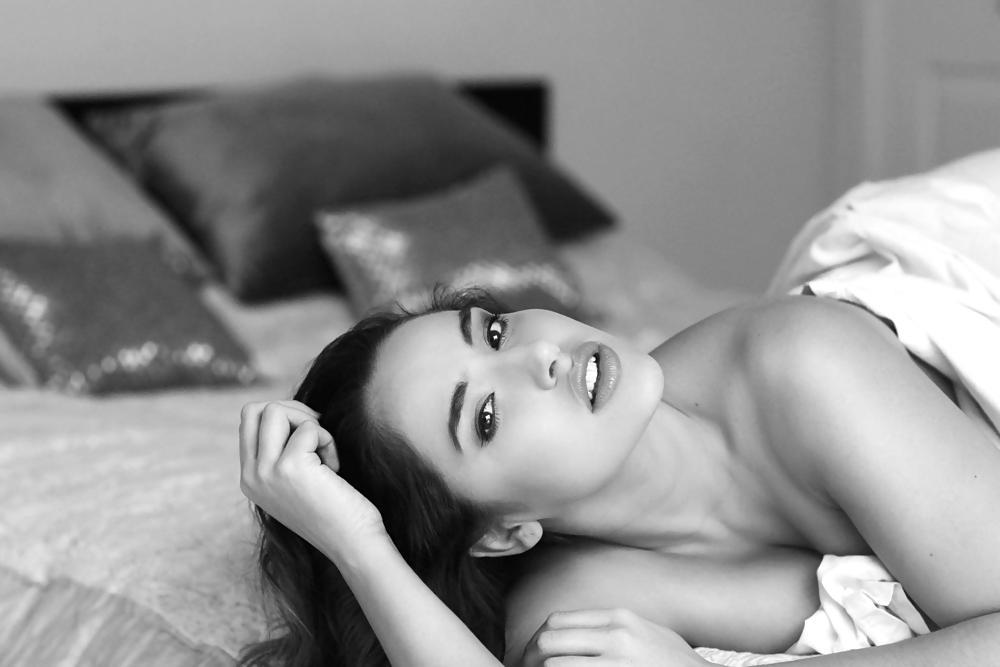 22P Jada Sezer plus size model