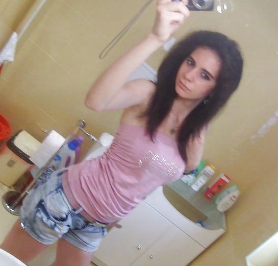 18P Long Legged Curly Slut
