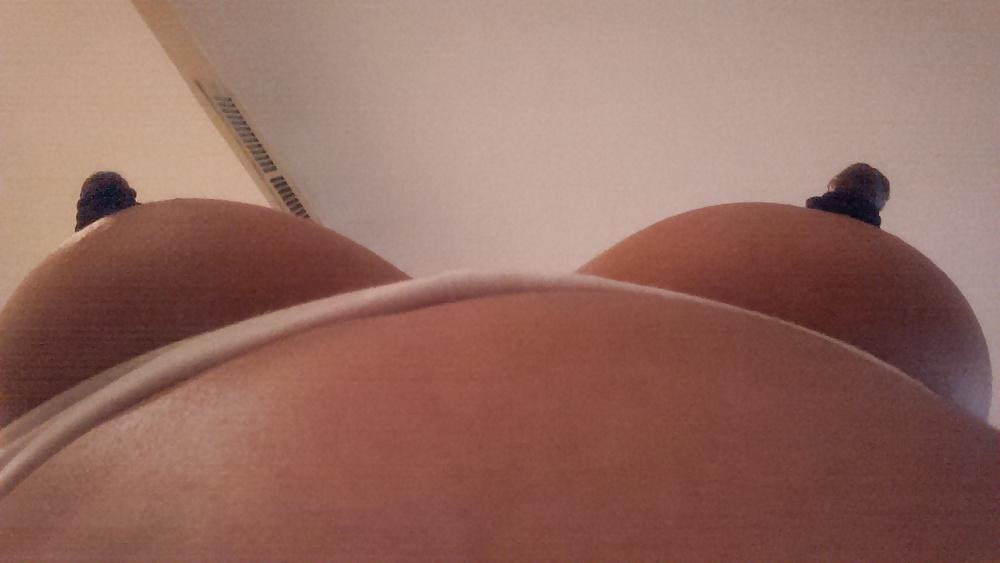 13P Nipple play