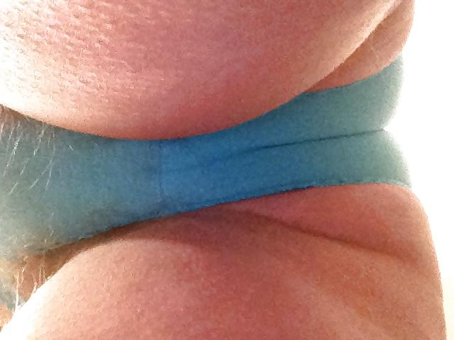 19P Furry kitty's panty finger fun in Kmart bathroom