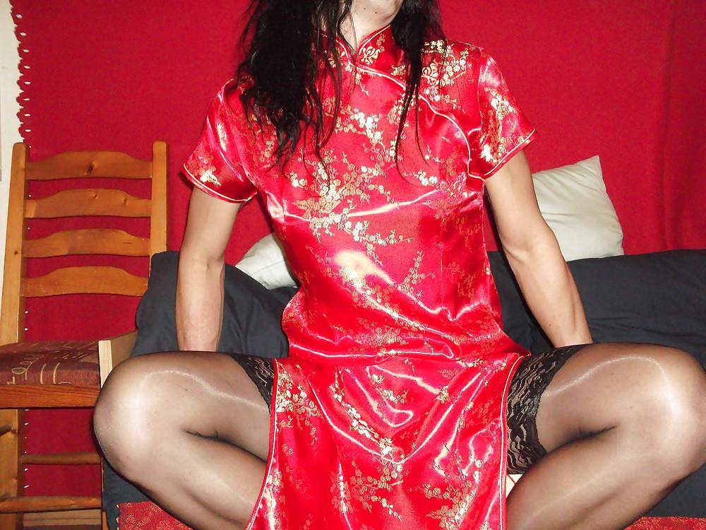 21P Red satin (silk) chinese dress - cheongsam (qipao)