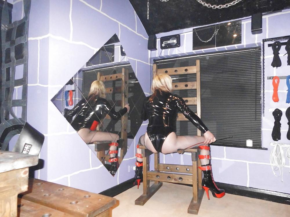 16P In my playroom wish i had a Mistress