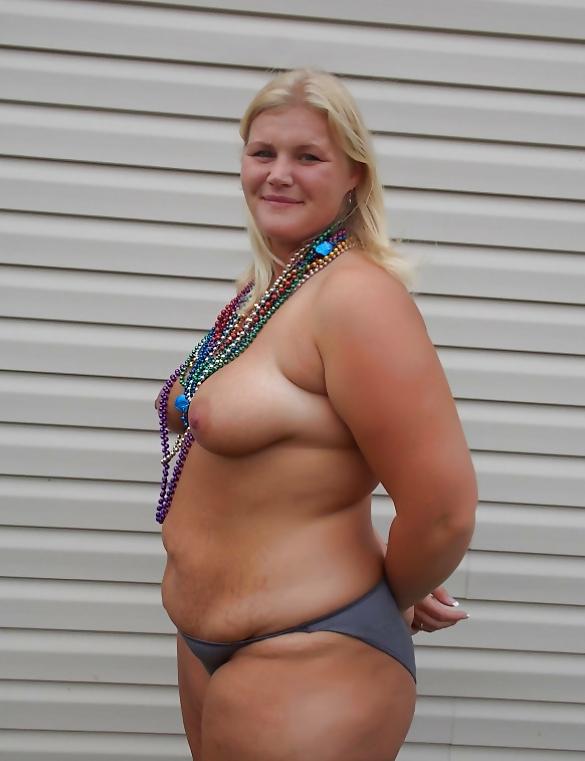 25P PRETTY BLONDE FAT ASS - 4