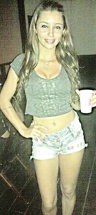 16P Alyne Semensatti - Brazilian teen delicious