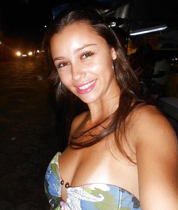 16P Alyne Semensatti - Brazilian teen delicious