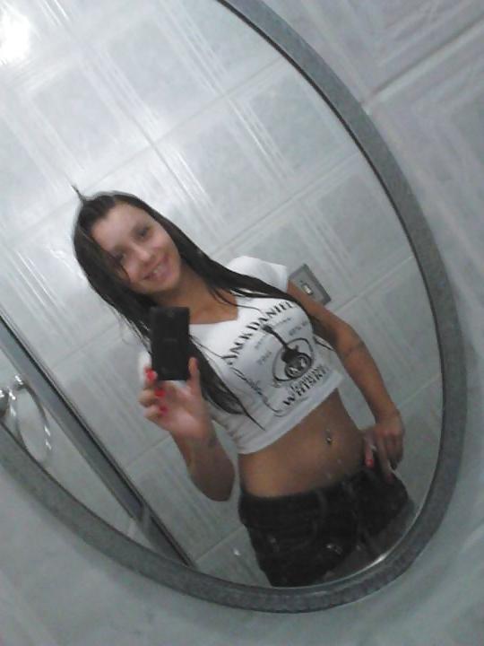 16P Alyne Semensatti - Brazilian teen delicious